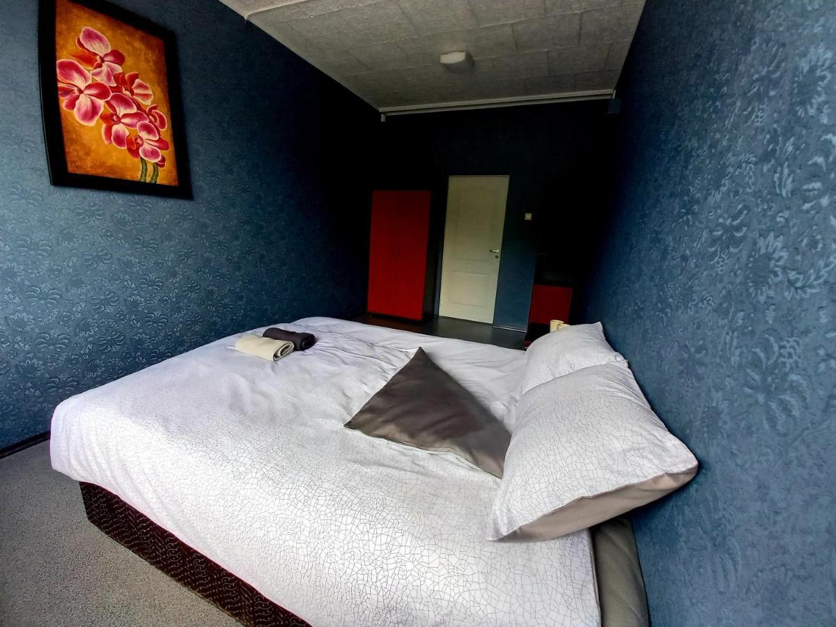Hostelis R27 Aizpute 外观 照片