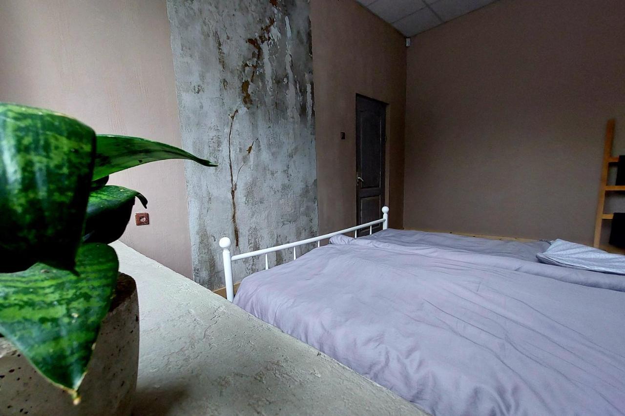 Hostelis R27 Aizpute 外观 照片